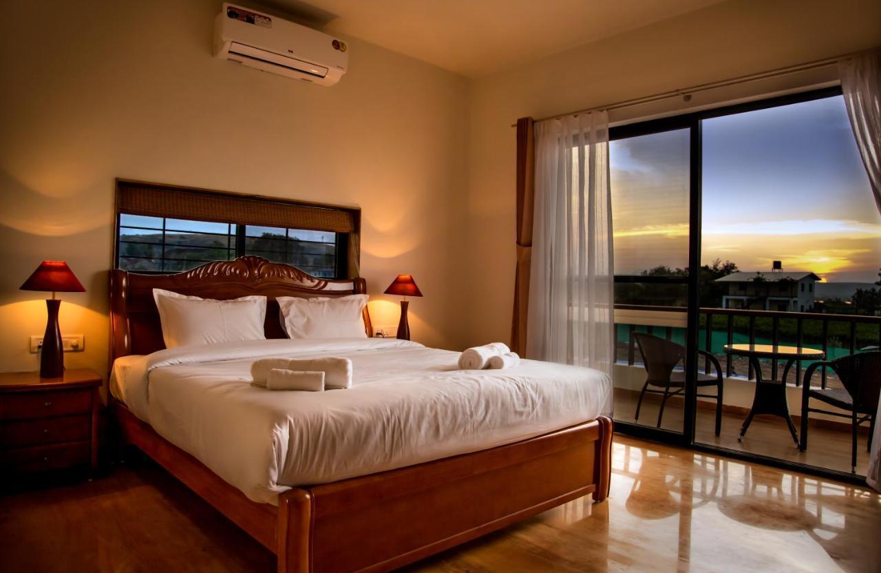 Soma Vineyard Resort -Nashik Exterior foto